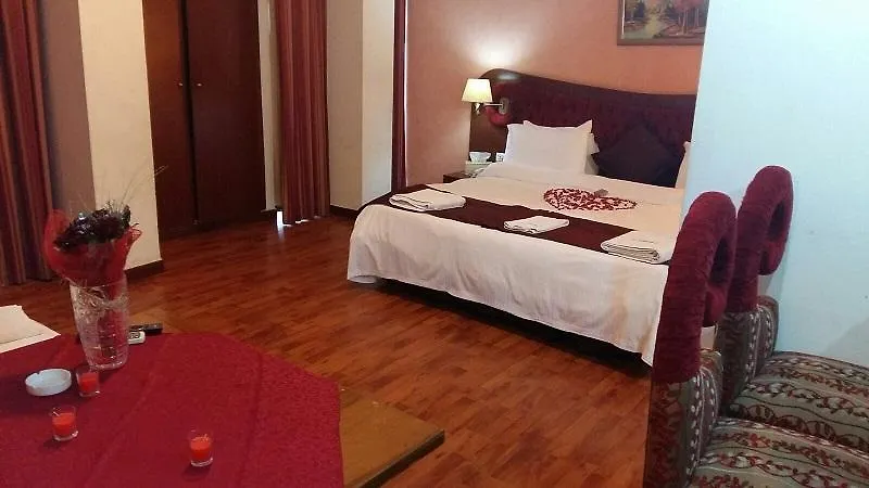Legend Hotel Bejrut 4*,